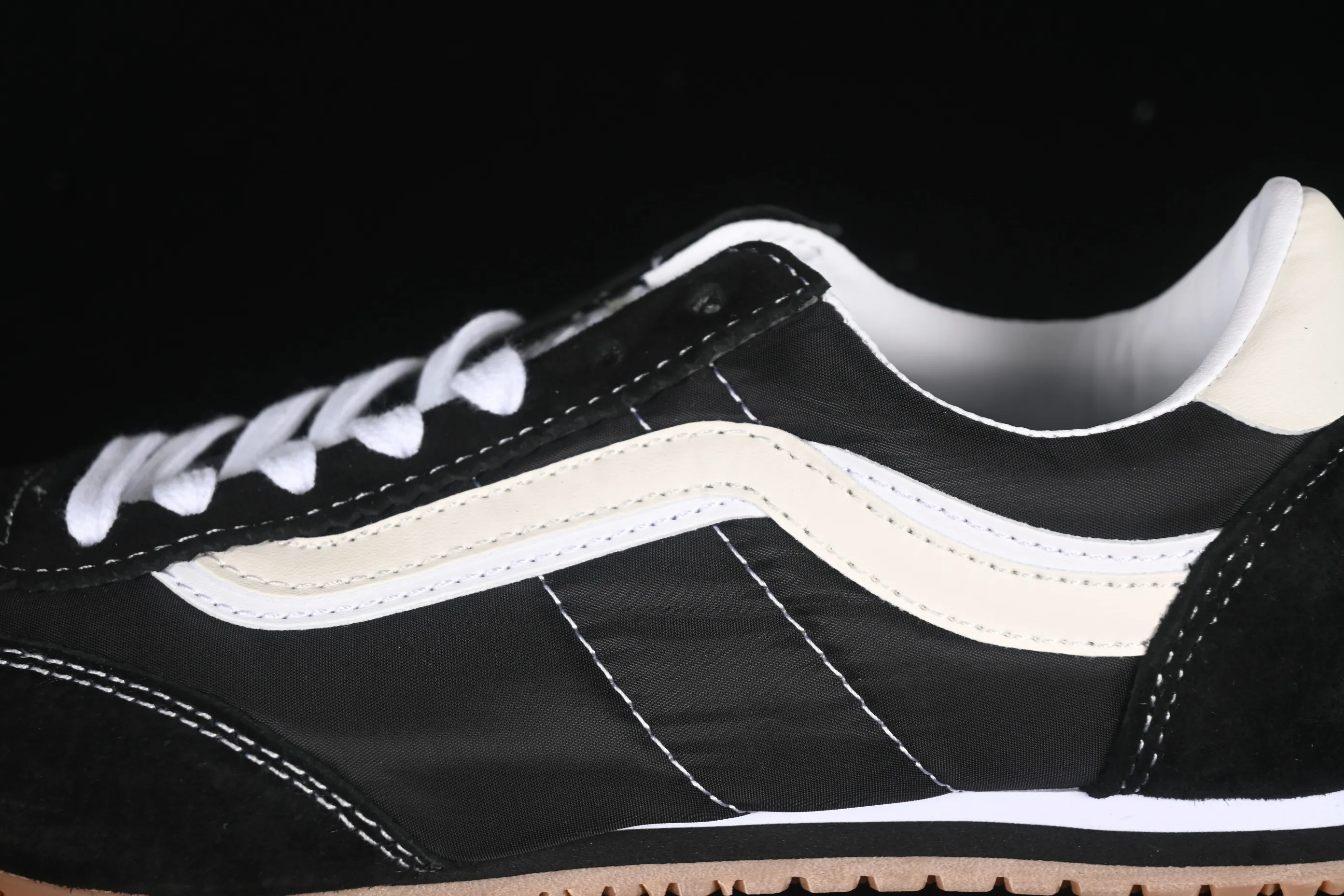 All categories Vans Vans series Vans Low Vans low top Vans Siper Lowpro Vans retro lightweight casual life shoes VN000D83RNE